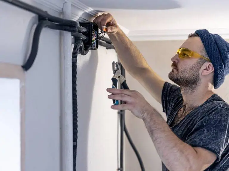 Can an Electrician Near Me Help Me?