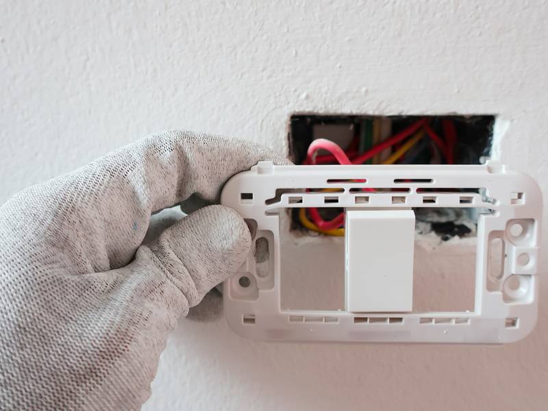 Who Provides Electrical Repairs Near Me?
