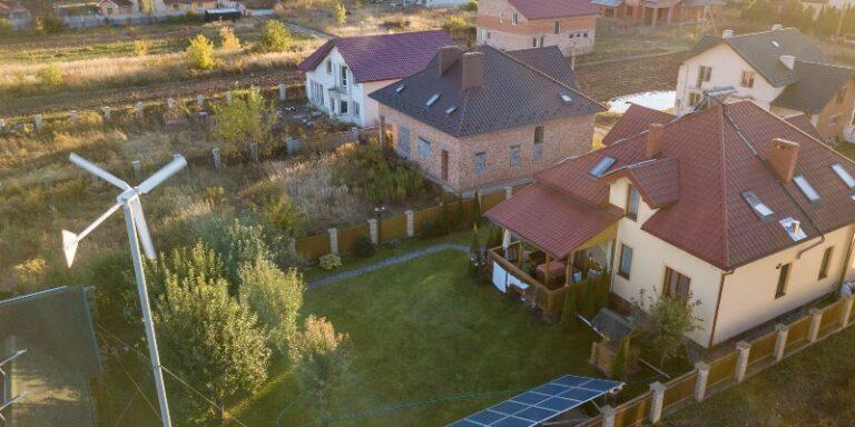 What Are the Advantages of Having a Whole House Generator?