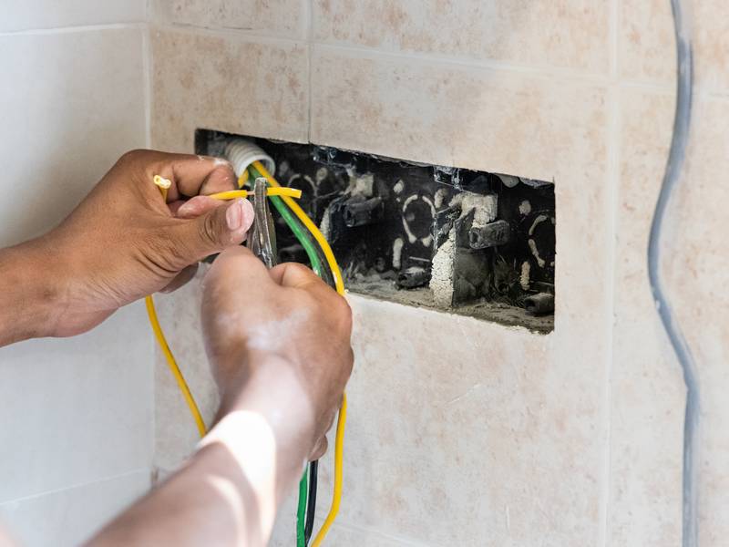 Qualified Electrical Repairs Near Me: Best Choice