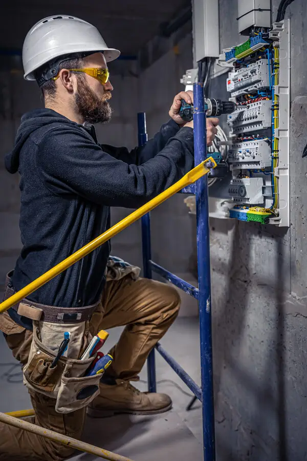 Pleasant Ridge #1 Best Electrician: Trusted Electrical Services