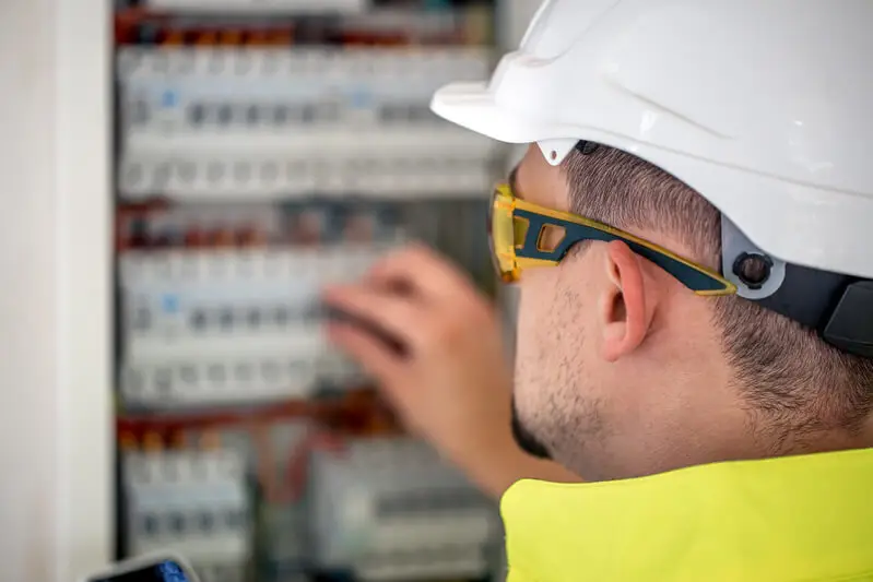 Huntington Woods #1 Best Electrician: Trusted Electrical Services